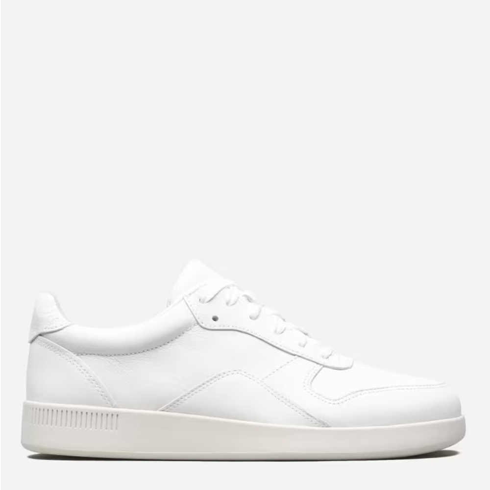 Everlane White Sneakers